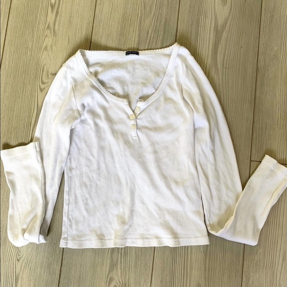 Brandy Melville - Picture 1 of 2